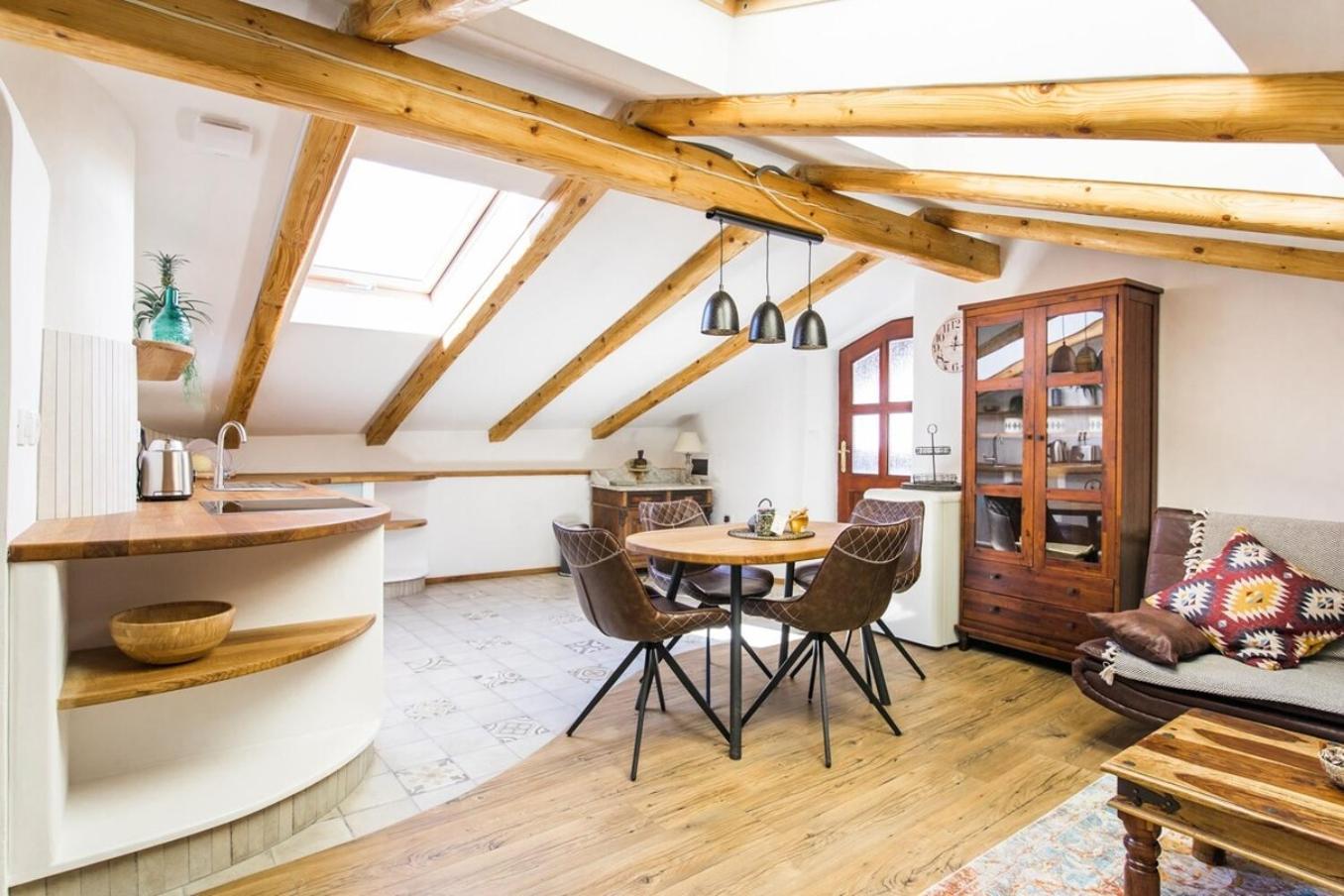 Apartma Luna With Mountain View Kobarid Kültér fotó